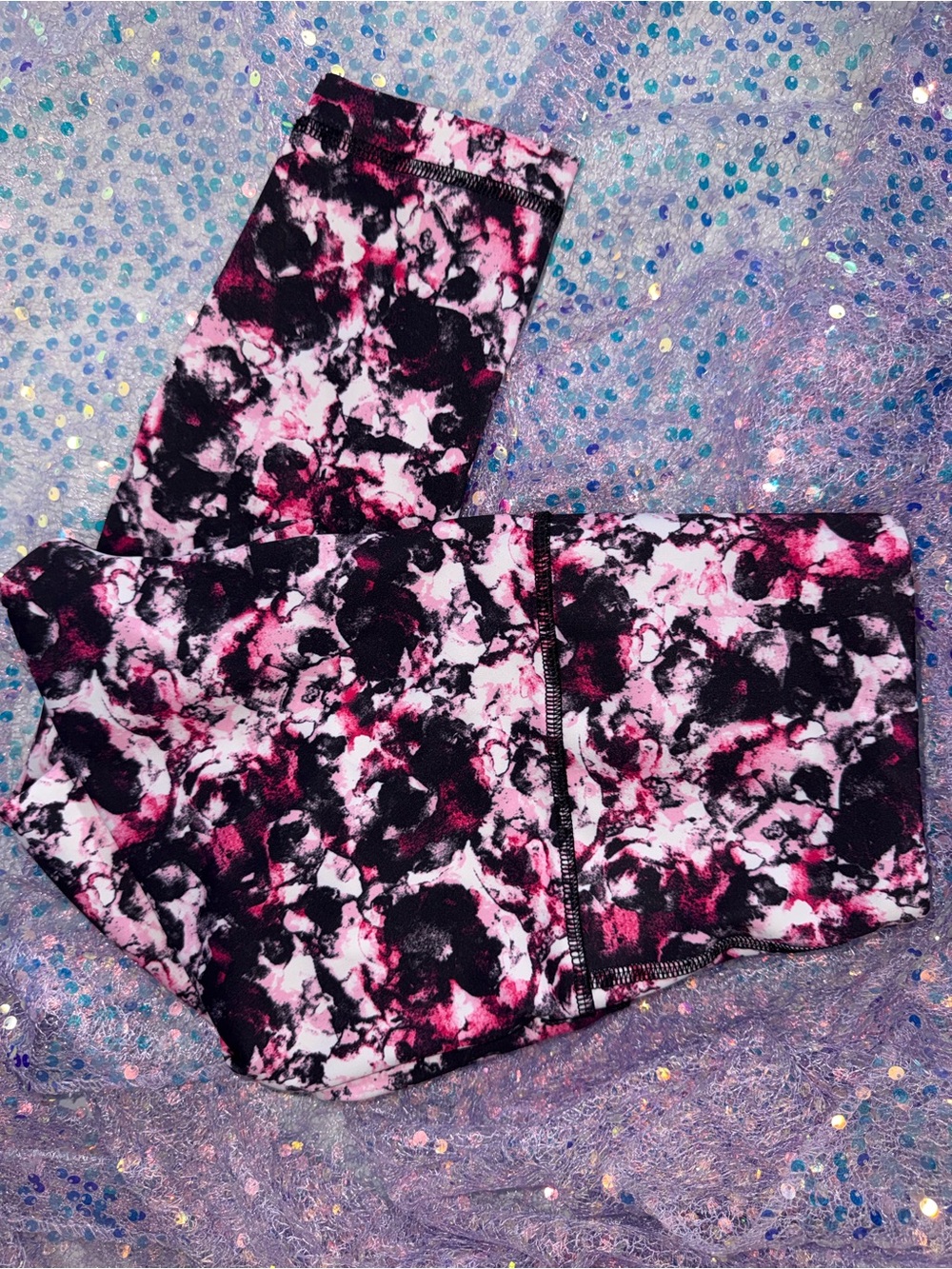 2238-90 Degree By Reflex Pink and Black Abstract Print Leggings